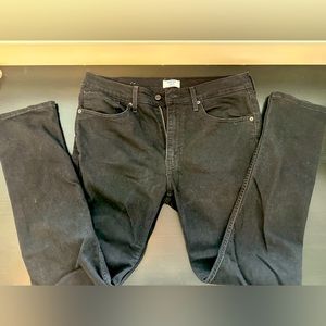 Men’s Levi’s Denizen Jeans.